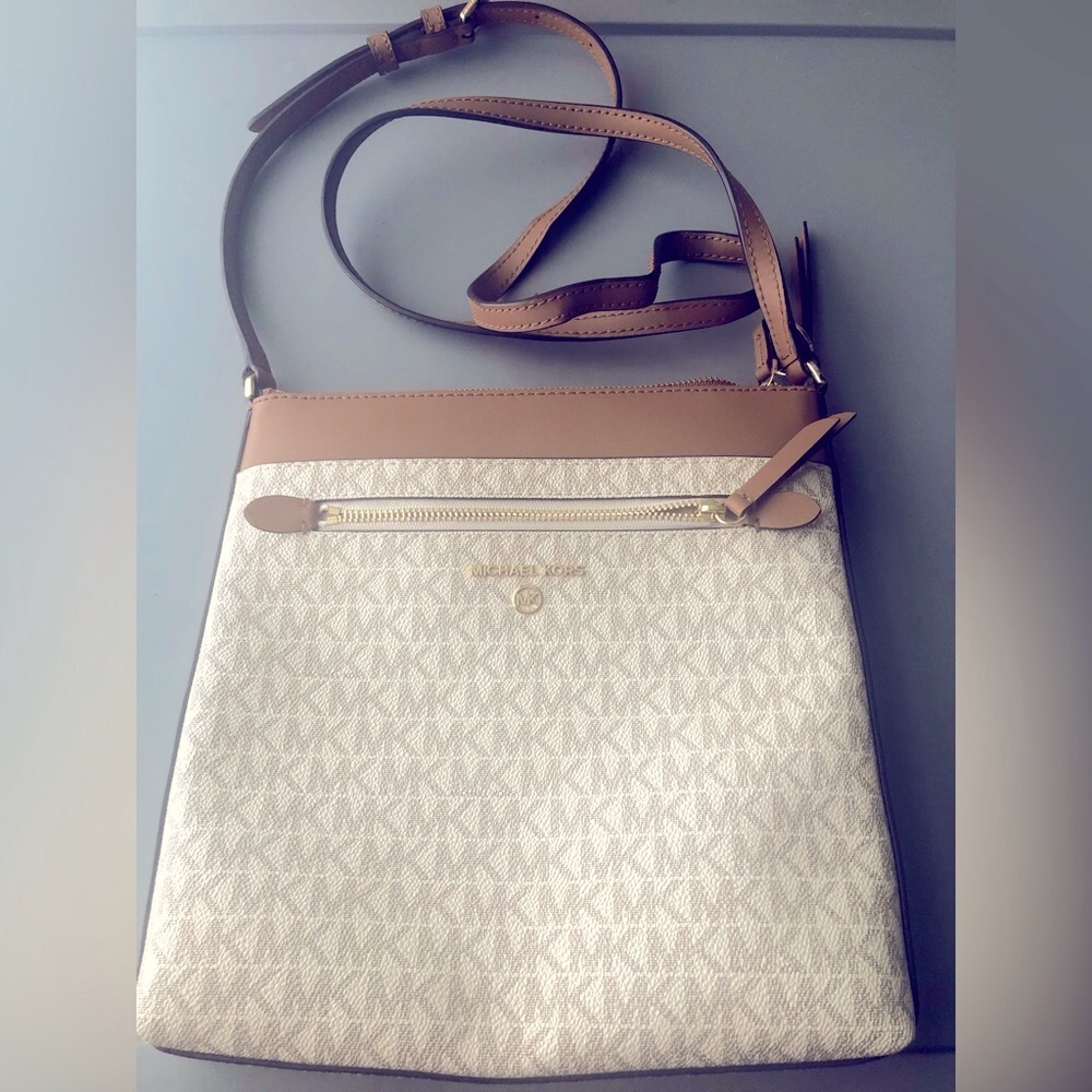 Michael Kors 👜